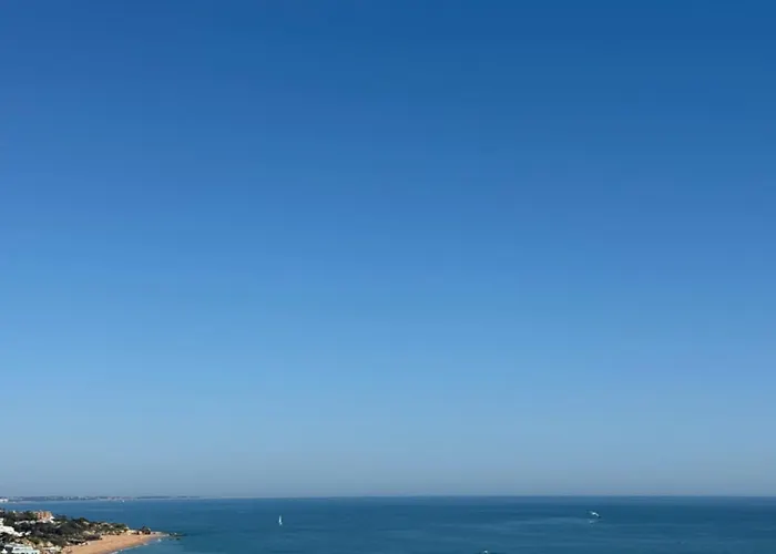 公寓 Olimar Sea View *