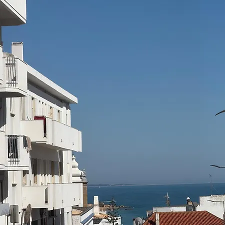 Albufeira Sea View Beach & Old Town Walk