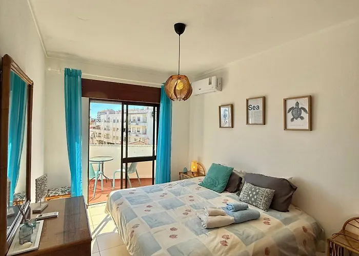 Albufeira Sea View Beach & Old Town Walk Appartamento