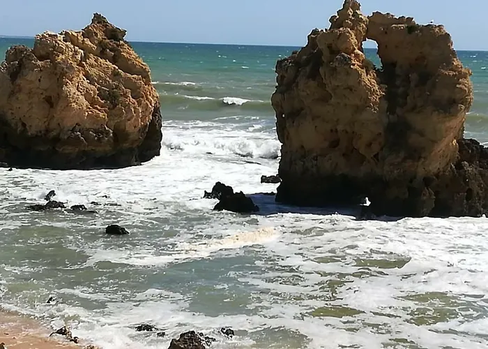 Albufeira Sea View Beach & Old Town Walk